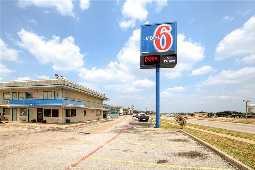 Motel 6-Euless, Tx - Dallas Bagian luar foto